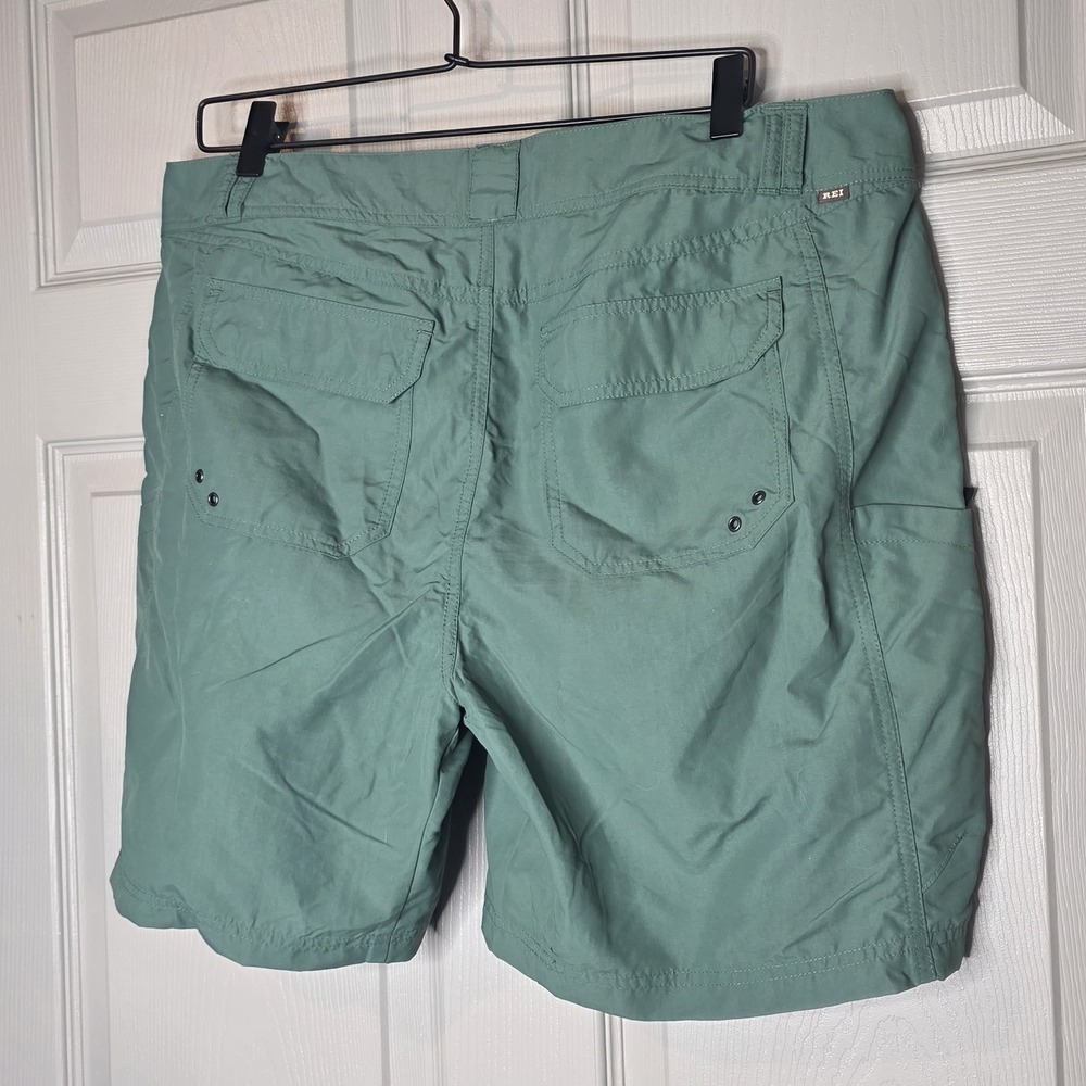 Rei Cargo Shorts Women Size 16 Green Athletic Stretch Hiking SPF 50 Gorpcore - Picture 4 of 7